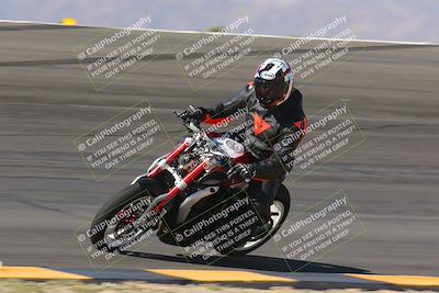 media/Nov-06-2023-Moto Forza (Mon) [[ce023d0744]]/4-Beginner Group/Session 2 (Bowl Tight Speed)/